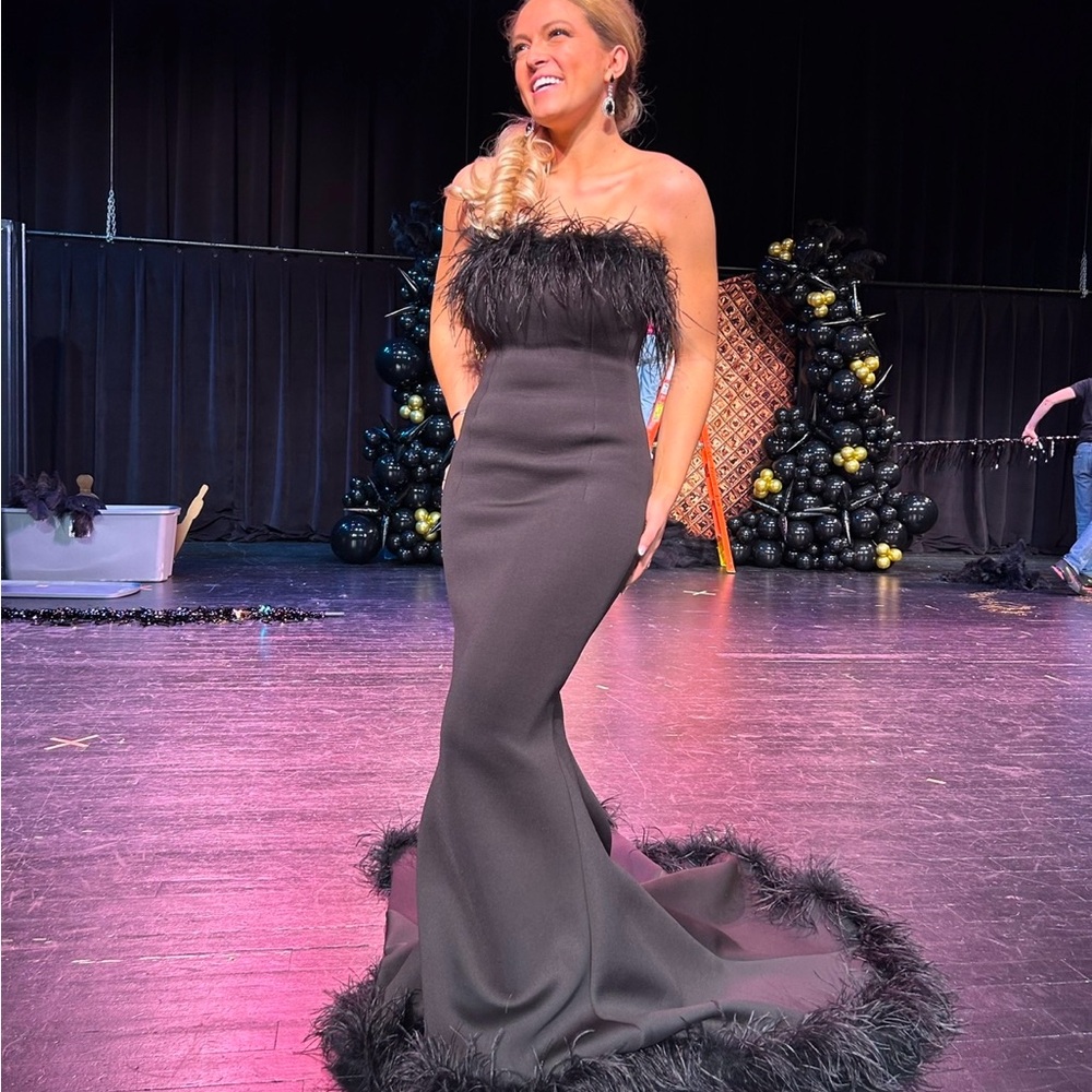 Elegant Black Feathered Evening Gown